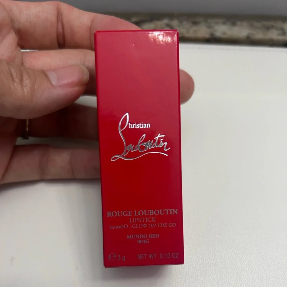 Christian Louboutin Red Lipstick -… Glow on the go— Mundo Red 003G🥳🥳❌❌